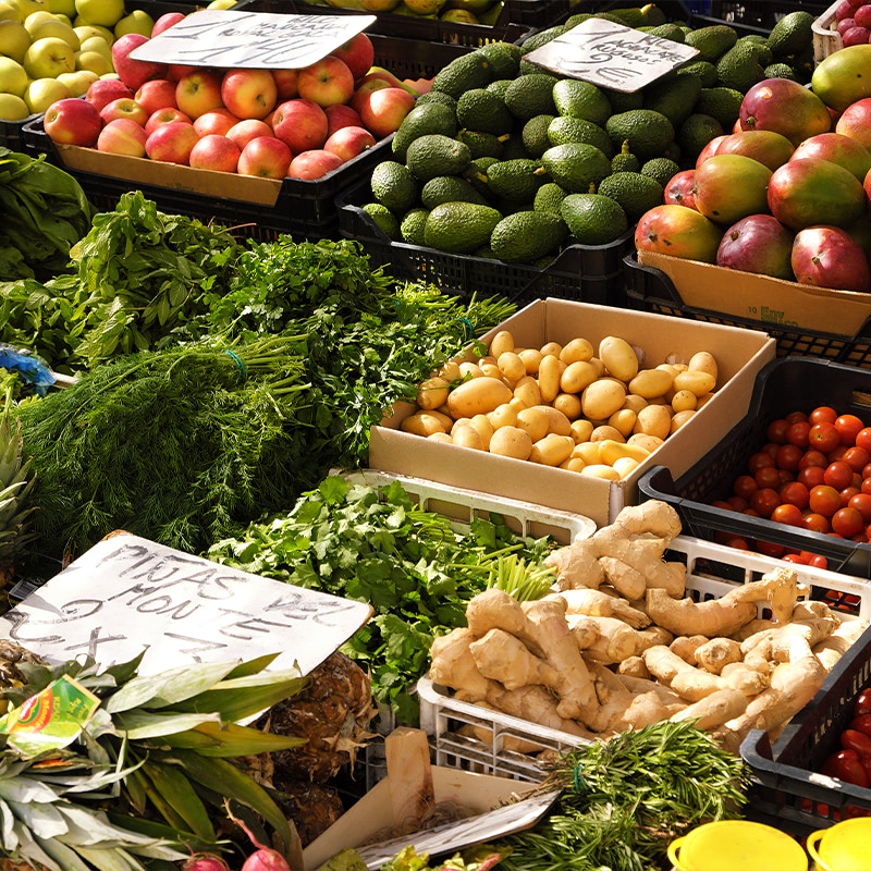 À voir à Nyons Marché Jeudi matin - Gite Le Maelia